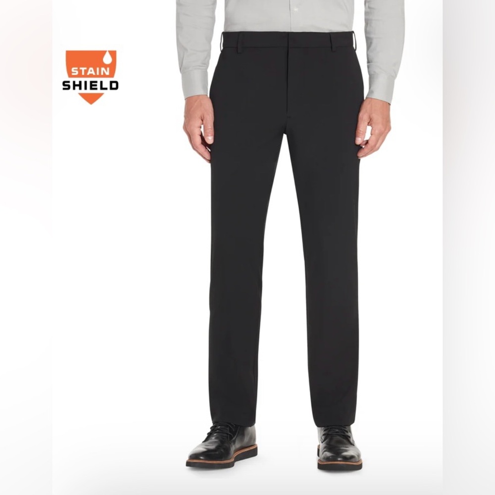 Van Heusen Men's Black Dress Pants